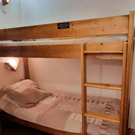 Les Hauts Bois - 4 Pieces Avec Piscine, Les Hauts-bois Mae-1003 Apartment